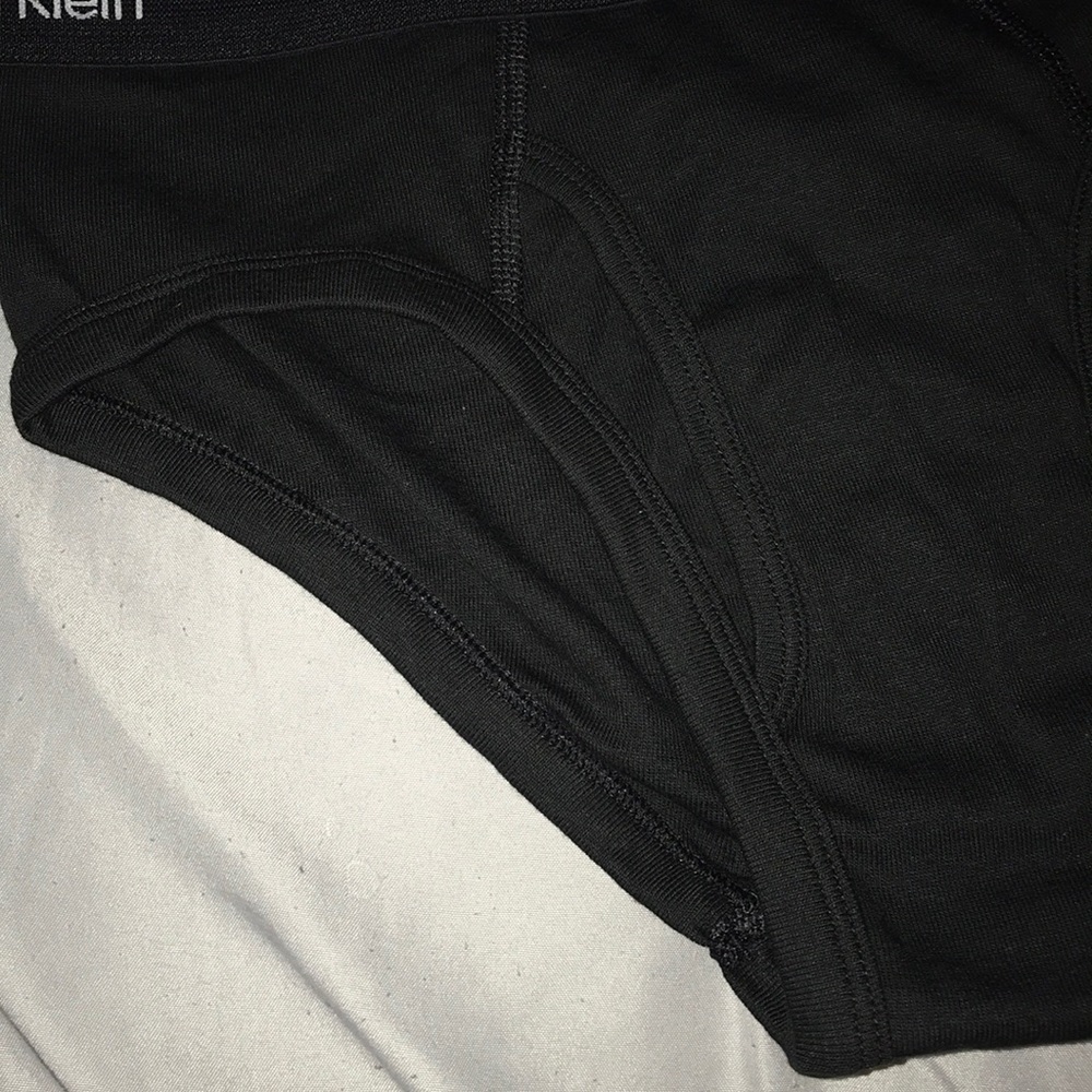 Calvin Klein Men’s Hip Brief🆕 - Picture 5 of 13